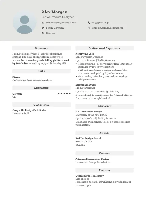 The Mercury Panel resume template, filled in with a sample resume and a placeholder photo