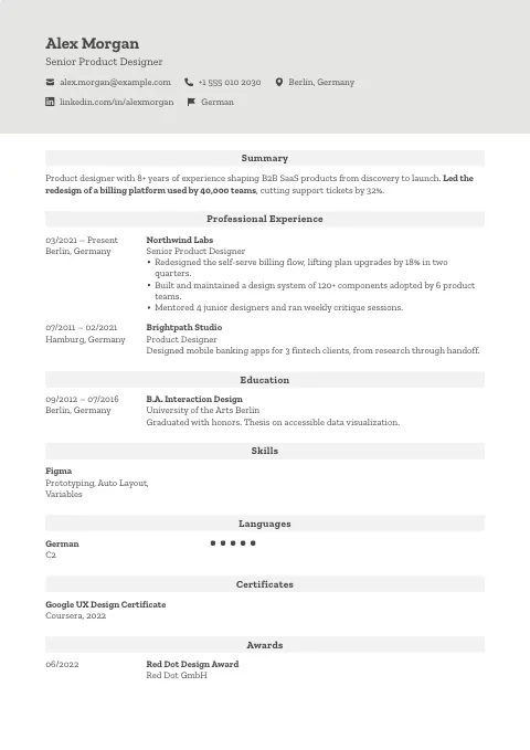 The Mercury Flow resume template, filled in with a sample resume