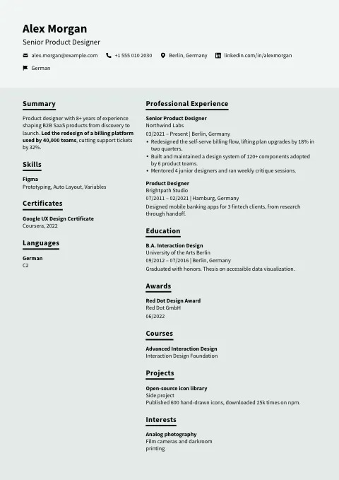 The Sage Horizon resume template, filled in with a sample resume